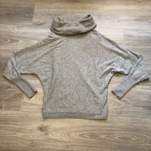 🌻 for $5 / Buffalo David Bitton turtle neck gray sweater